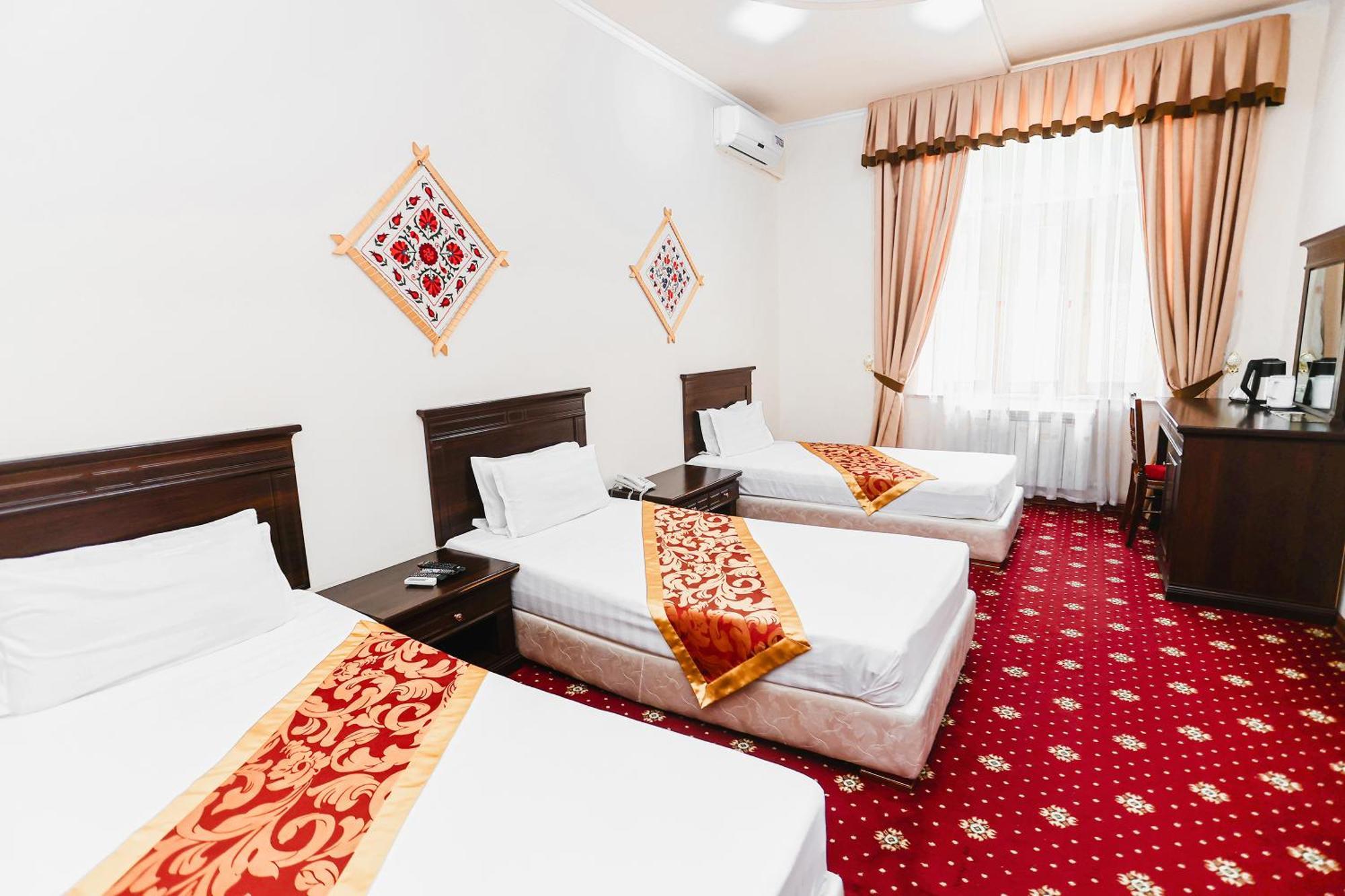 Yangi Sharq Hotel Samarkand Eksteriør billede