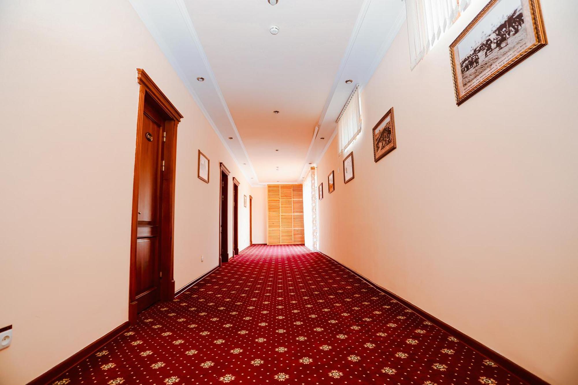 Yangi Sharq Hotel Samarkand Eksteriør billede