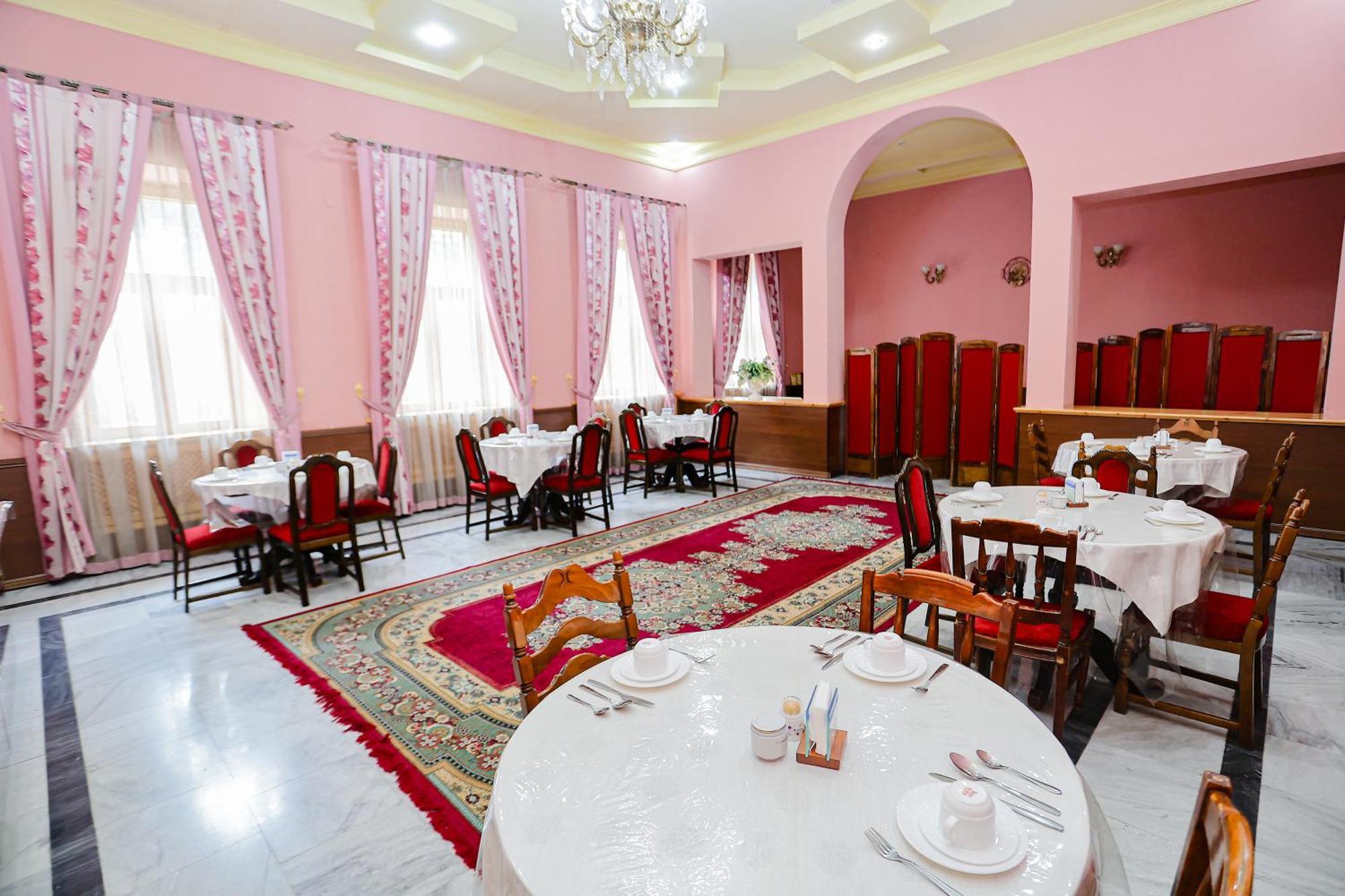 Yangi Sharq Hotel Samarkand Eksteriør billede