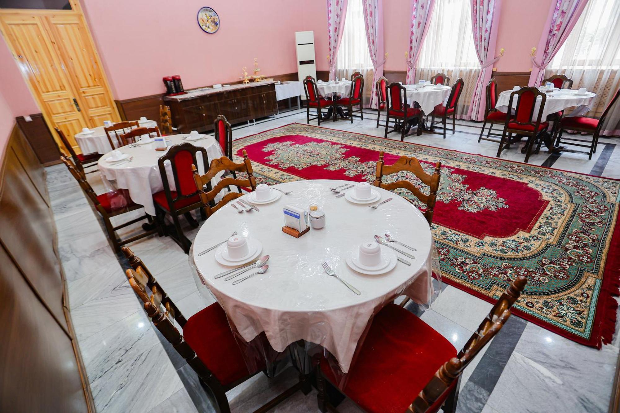 Yangi Sharq Hotel Samarkand Eksteriør billede